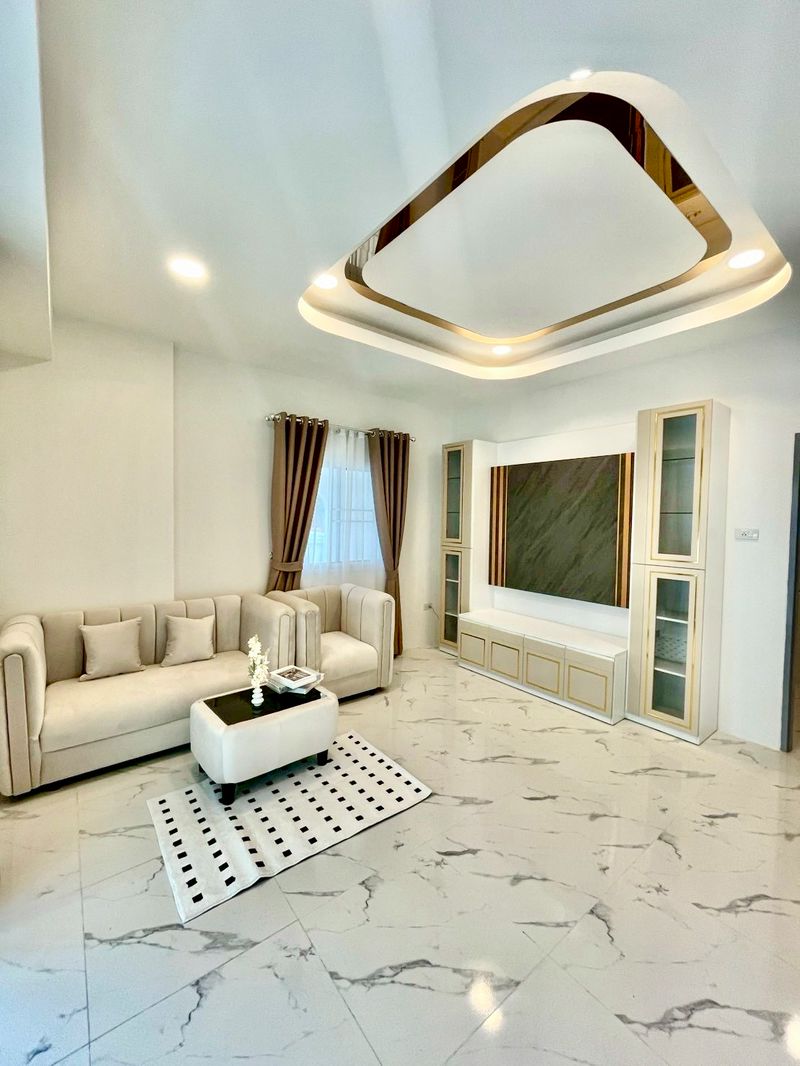 ปิดจองบ้านรีโนเวทใหม่ทั้งหลัง ทำเลติดทางออกมอเตอร์เวย์สาย7 ใกล้นิคมปิ่นทอง1 นิคมเครือสหพัฒน์ 10