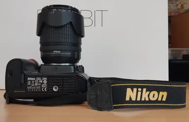 ขายกล้อง NIKON D80 มือสอง พร้อมเลนส์  AF-S 18-135 DX G ED