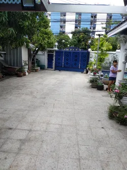 Sale Nice House with large pool area 800 sqm. special price now  รูปที่ 4