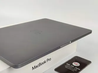 ขาย/แลก Macbook Pro (2017) 13นิ้ว Ram8 SSD256 สี Space Gray เครื่องศูนย์ไทย Core i5 แท้ ครบกล่อง เพียง 15,900 บาท 