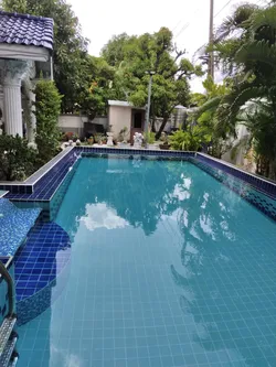 SELL HOUSE FULLY FURNISHED WITH LARGE POOL IN BIGGER AREA รูปที่ 4