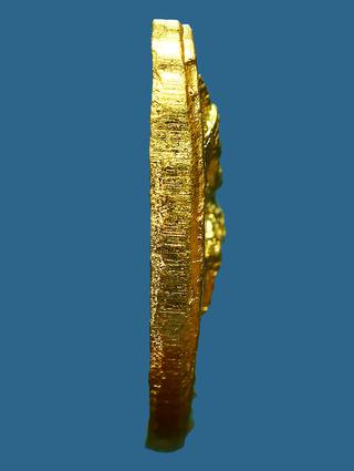 เหรียญหยดน้ำยอดขุนพล เนื้อทองคำ หลวงปู่โต๊ะ ปี 2521...สวยเดิม รูปที่ 3