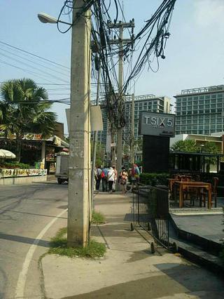 Land Pattaya  Na Klua area  880 sq.m very good land for doin รูปที่ 2