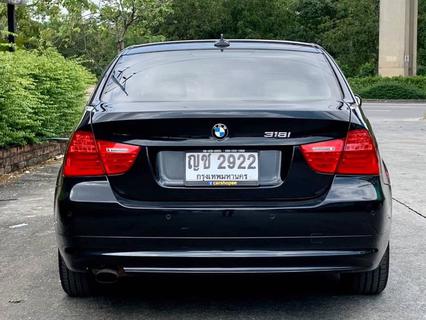 BMW 318i สีดำ ปี 2011  รูปที่ 2