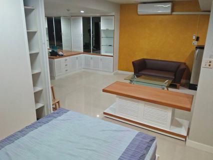 Condo For Rent  Royal Park Phaholyothin8 can walk to BTS Ari  5 minute  รูปที่ 3