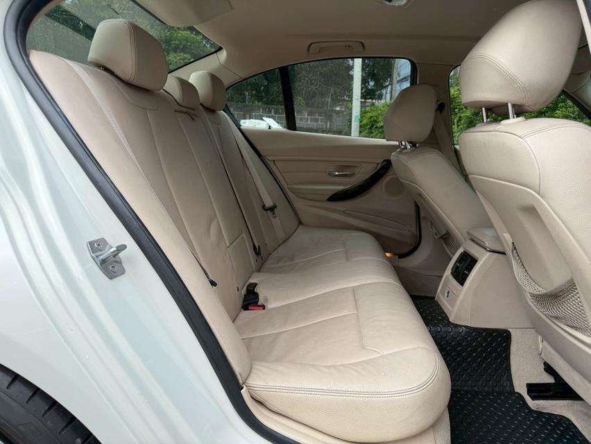 รหัสรถ SG4329 Bmw 320D (F30)ชุดแต่ง M3 ปี2013 13