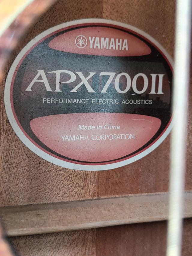 YAMAHA APX 700ii ไม้หน้าแท้ รูปย่อยที่ 3