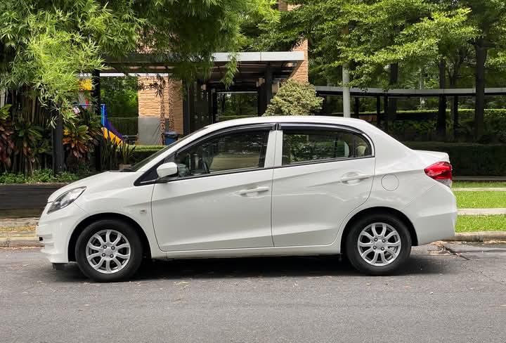 ปล่อยขาย Honda Brio 3