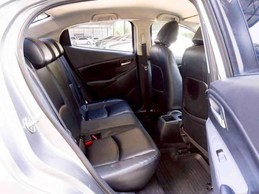 Mazda 2 1.3S ปี 2016 ♨️ #ประกันเครื่องเกียร์หลังการขาย3ปี / 30,000km. ♨️ 11