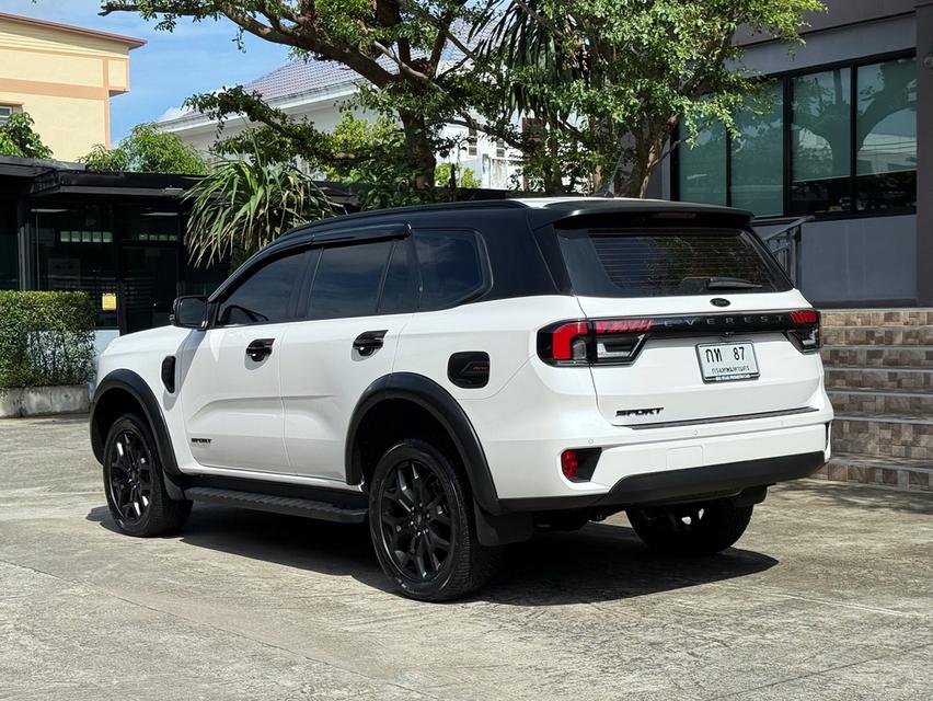 2023 FORD EVEREST 2.0 TURBO SPORT รถมือเดียวออกป้ายแดง รถวิ่งน้อย เข้าศูนย์ทุกระยะ ไม่เคยมีอุบัติเหตุครับ 6