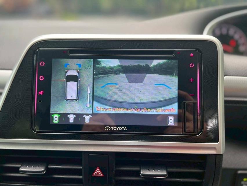 Toyota Sienta 2019  17
