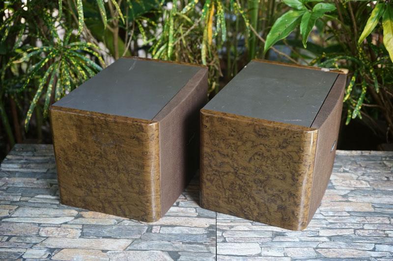 ลำโพง BOSE รุ่น 121 WestBorough