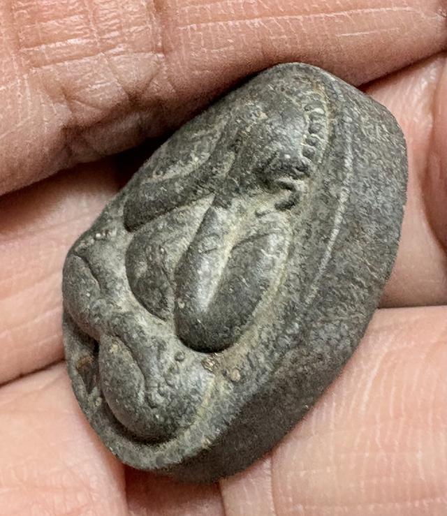 พระปิดตาล.ป.โต๊ะ องค์ละ 800 4