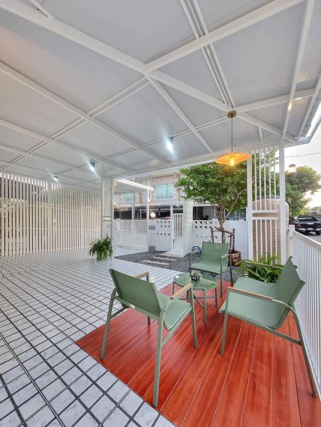 หมู่บ้านพฤกษาไพร์ม ซอยกันตนาบางใหญ่ ทาวน์เฮาส์ 2 ชั้น ตกแต่งใหม่พร้อมเฟอร์นิเจอร์ มีมุมศาลาพักผ่อนสบายๆ 💥💥ชื่อโครงการ : #หมู่บ้านพฤกษาไพร์ม💥💥 ท 4