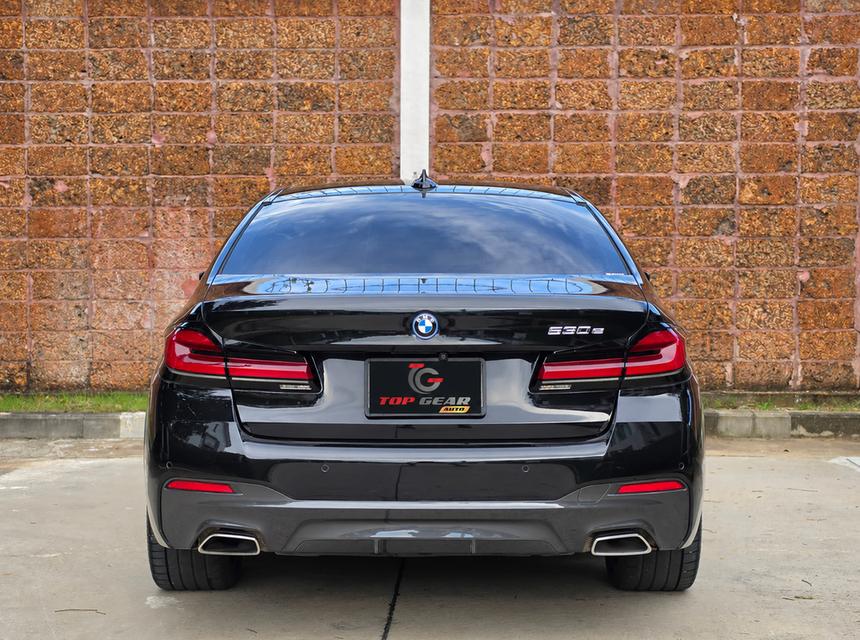 BMW 530e M SPORT LCI ปี 2022 (G30) รถศูนย์มือเดียว เจ้าของเดียว ประวัติศูนย์ครบทุกระยะ รูปย่อยที่ 4