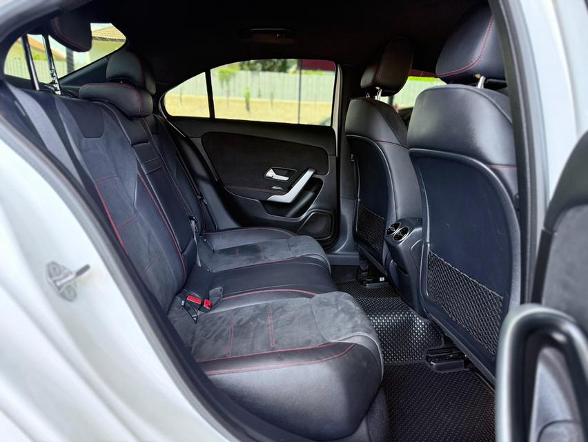 Benz A200 AMG Dynamic ปี19 รูปที่ 14
