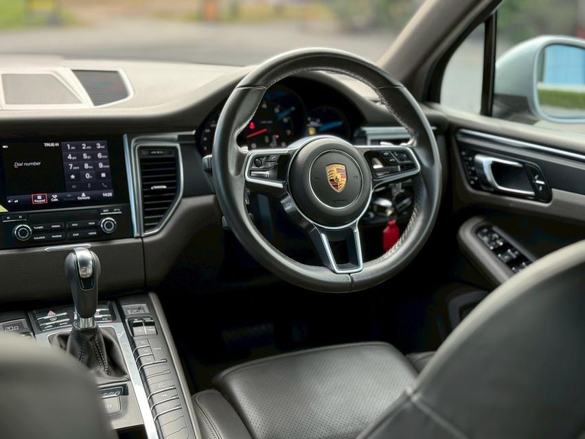 Porsche Macan ปี 2017 15