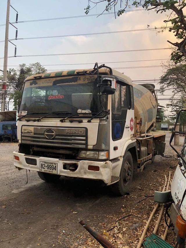 ขายด่วน รถบรรทุก โม่ผสมปูน ยี่ห้อ Hino 3