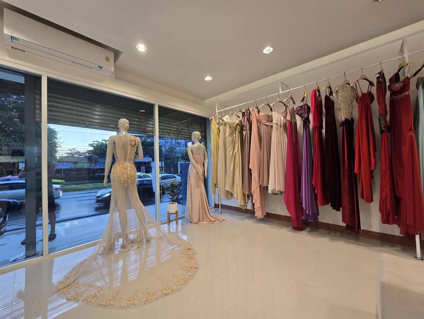 ให้เช่าพื้นที่ว่าง ติดถนนนวมินทร์ ทำเลทอง เหมาะทำธุรกิจ ใกล้เดอะมอลล์บางกะปิ (N.1792) 3