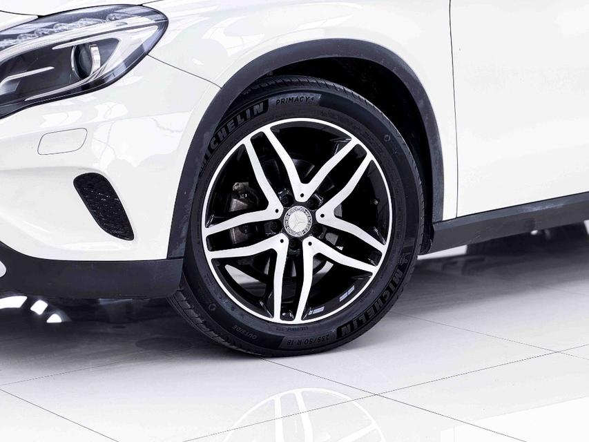 MERCEDES-BENZ GLA-CLASS GLA200 W156 2015 รูปย่อยที่ 4