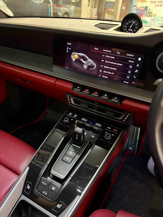 Porsche 992 Carrera S รูปที่ 3