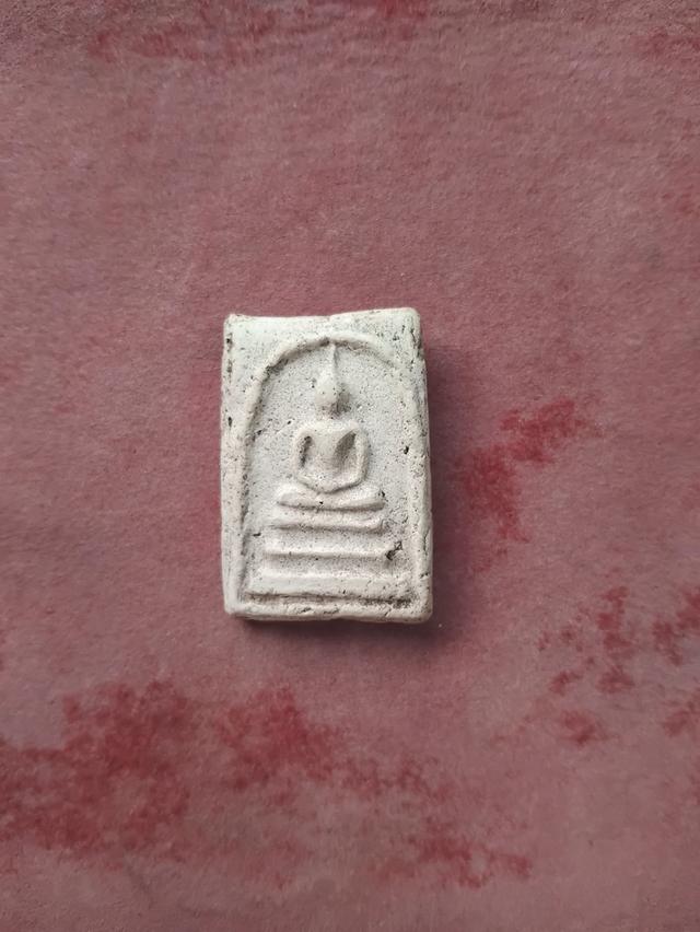 พระสมเด็จพิมพ์ใหญ่คราบกุเก่าถึงยุค รูปที่ 8