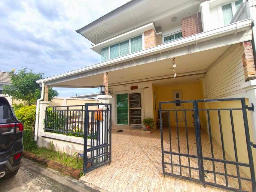 ทาวเฮ้าส์ให้เช่าศรีราชา