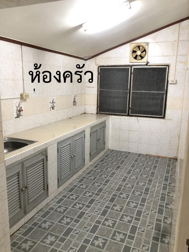 ขายบ้านติดถนนบางนาตราด กม.13 9