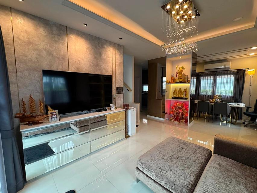 ขายบ้านเดี่ยว2 ชั้น โครงการ บริทาเนีย บางนา กม.12 หิวกระเป๋าพร้อมเข้าอยู่ 6