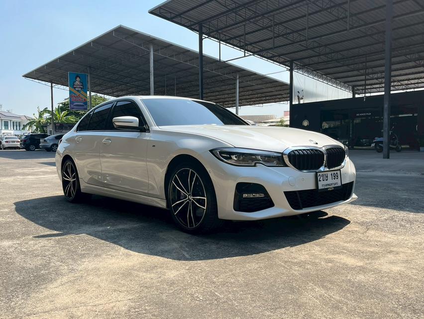 BMW 330e 2.0 M Sport รถปี 2020 จดทะเบียน ปี 2022