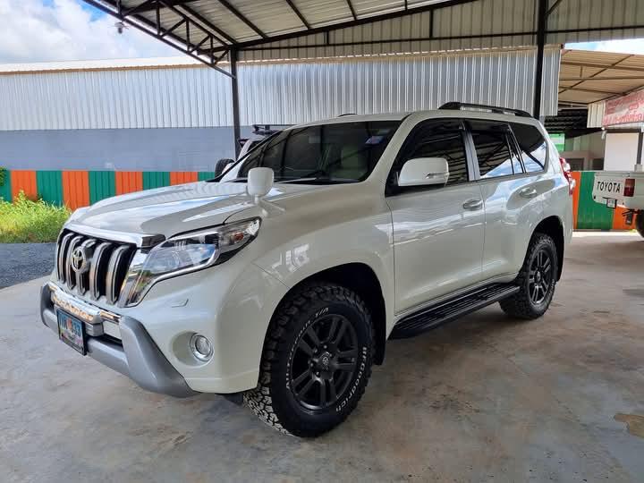 ปล่อยขาย Toyota Landcruiser Prado 4