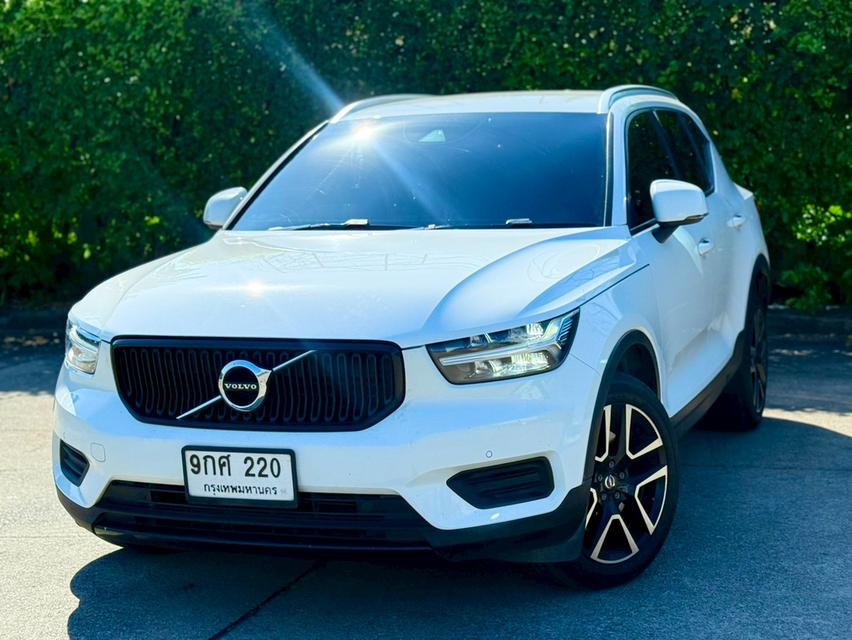 Volvo XC40 T4 เบนซิน ล้วน (MY2020)