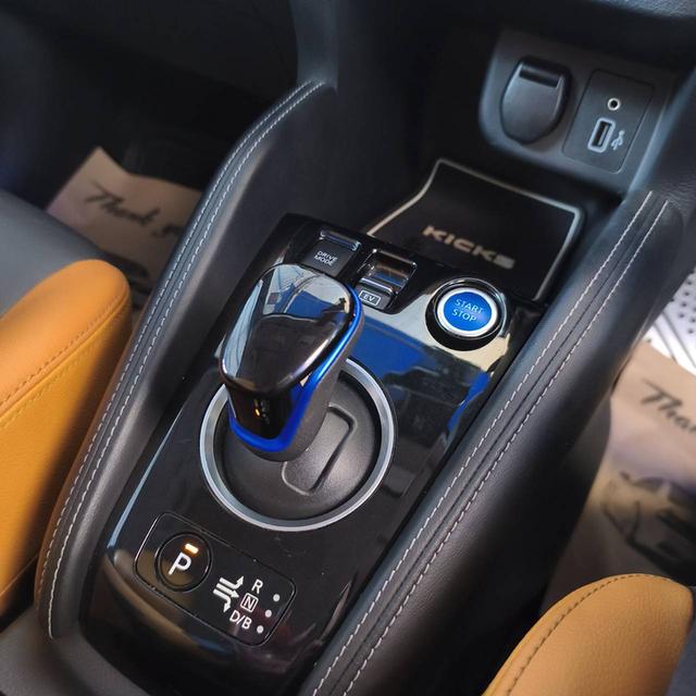Nissan Kicks 1.2VL E-Power เบนซิน-ไฟฟ้า เกียร์ออโต้  ปี2020 17