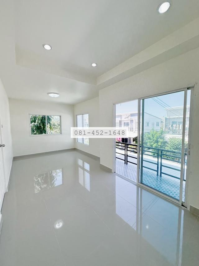 ขายทาวน์โฮม 2 ชั้น แปลงมุม โครงการหมู่บ้านสวนหลวงวิลล์ 6 (Suan Luang Ville 6) ทำเลทอง ใกล้แหล่งอำนวยความสะดวกครบครัน 9