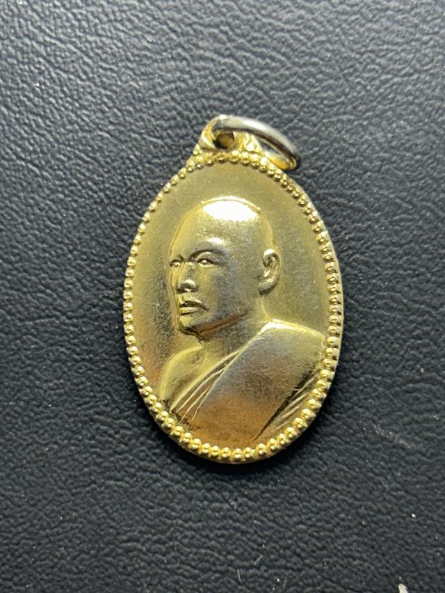 หลวงพ่อแพวัดพิกุลทอง