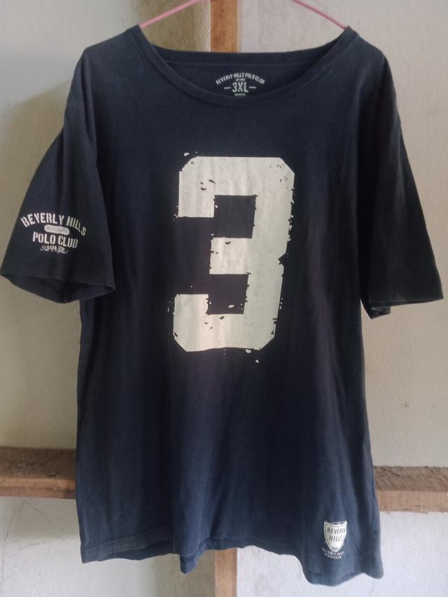 เสื้อคลาสสิคมือสอง