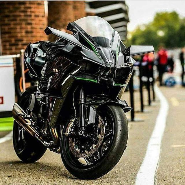 ขายต่อ Kawasaki Ninja H2R 2