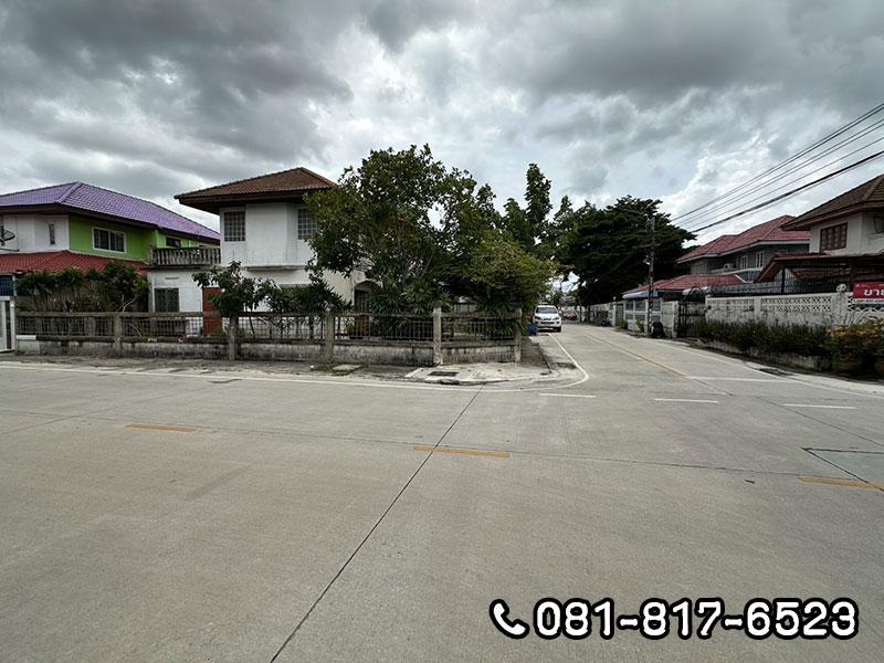 ขายบ้านพร้อมที่ดิน  หมู่บ้าน บ้านบัวทอง  ถนนเลียบคลองบางไผ่ 7