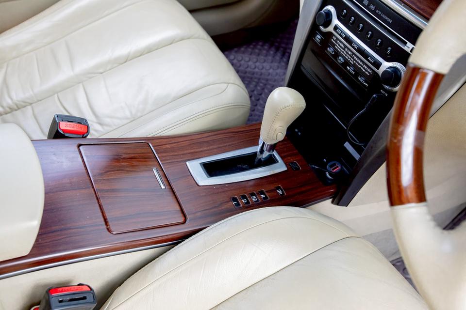 Nissan Teana 250XV Sunloof รุ่นท๊อปสุด ภายในดำ ปี 2010 สีขาว  18