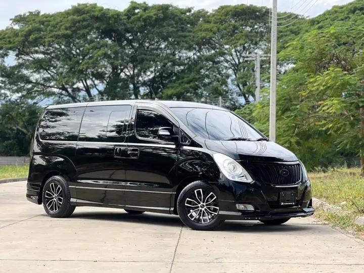 รถบ้านสวยๆ Hyundai H-1 11