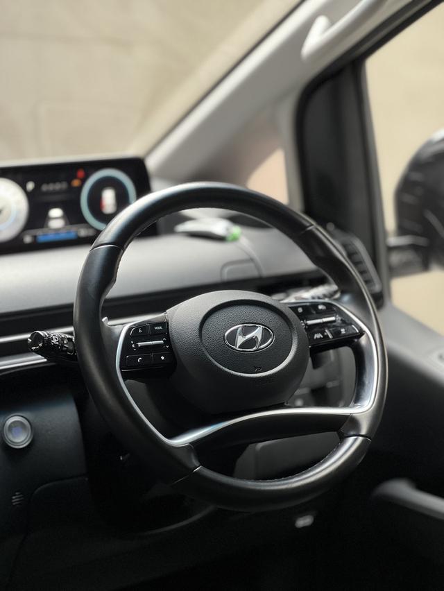 Hyundai Staria 2.2D Sel 7