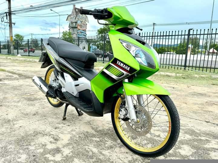 ขายรถรุ่น Yamaha nouvo สีเขียวดำ