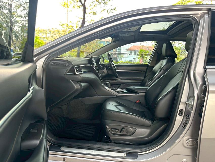ขายรถ Toyota Camry 2.5 Hybrid ปี 2022 สีเทา เกียร์ออโต้ รูปที่ 11