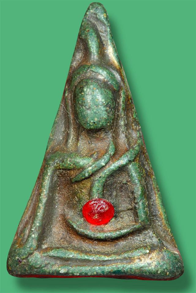 นางพญาเนื้อเขียว เปิดจ้า