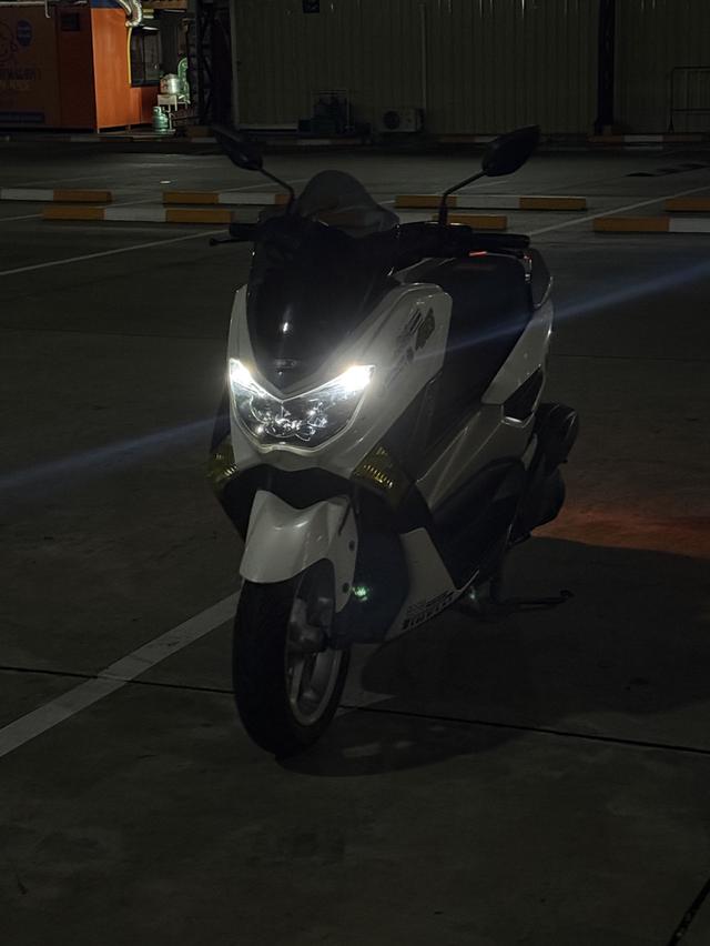 YAMAHA Nmax155 สีขาว