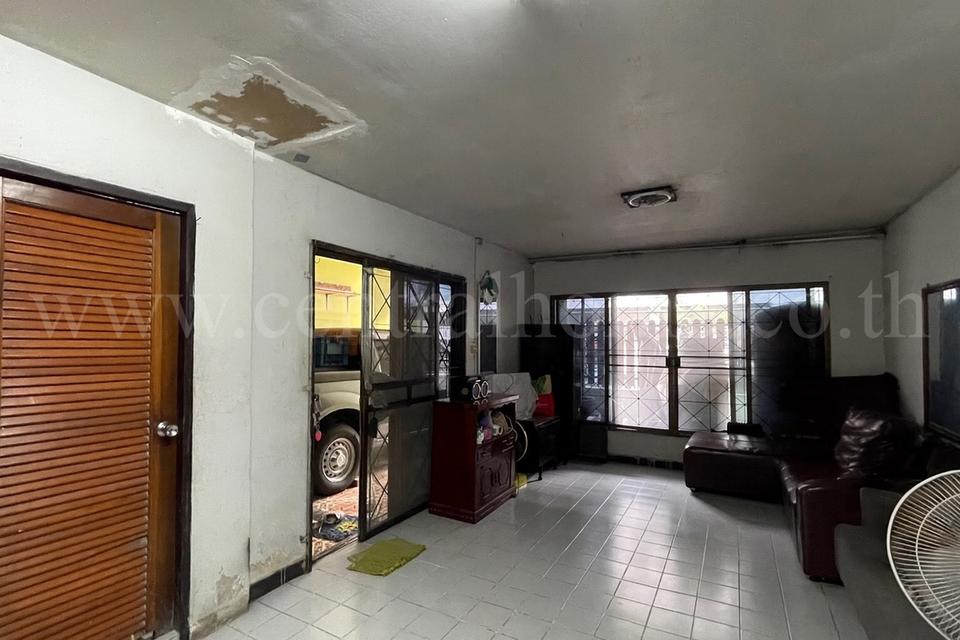 ทาวน์เฮ้าส์ ปรางทิพย์ ลาดพร้าว 95 ใกล้ MRT สถานีมหาดไทย 5