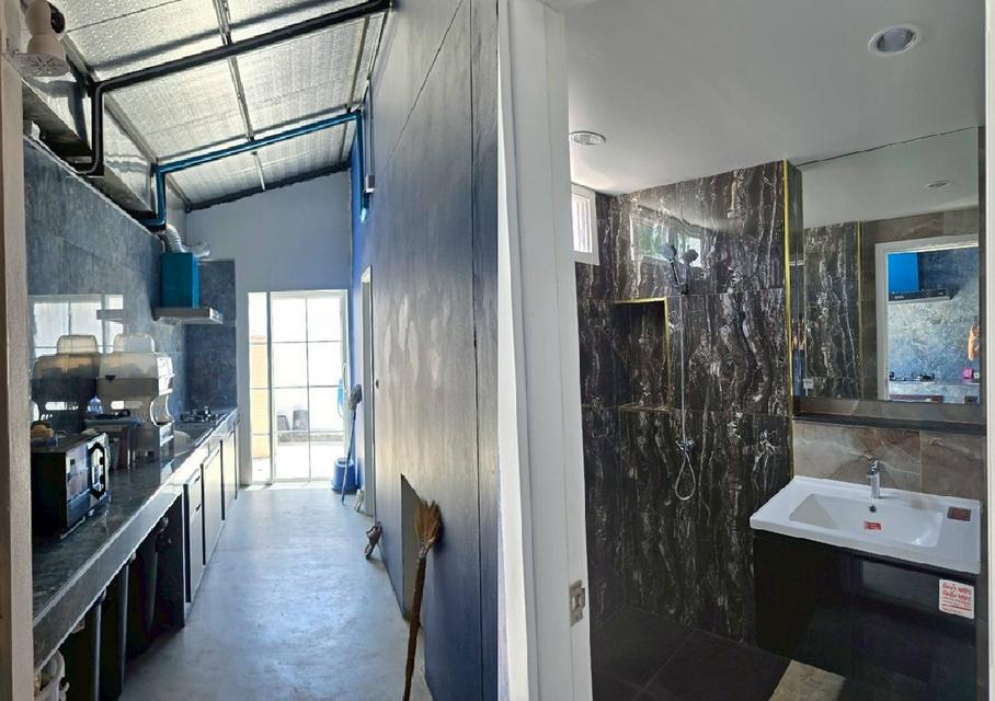 ให้เช่าโกดังพร้อมสำนักงานพร้อมห้องพัก / พื้นที่ใช้สอย 405 ตารางเมตร / Office 2 ชั้น / ทำเล ถนนกาญจนาภิเษก ติดกับสมาคมปักใต้ 15