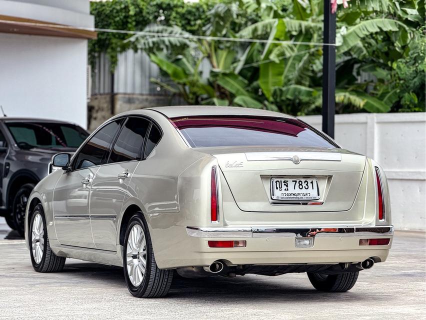 2011 MITSUOKA GALUE 19