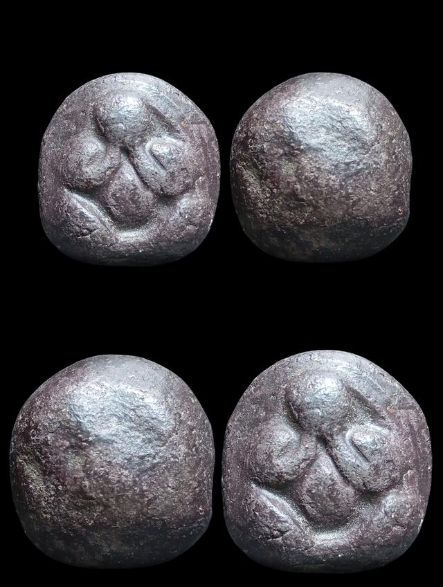 พระปิดตา ล พ โต วัดเนิน ชลบุรี พิมพ์ เข่ายก เนื้อ ผงคลุกรัก ชุบรัก