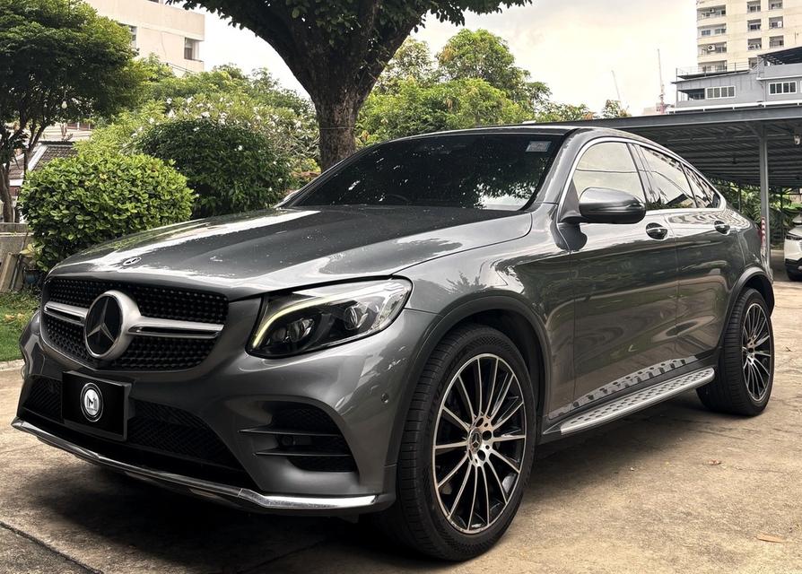 Mercedes-Benz GLC250 AMG 4Matic Coupe Plus